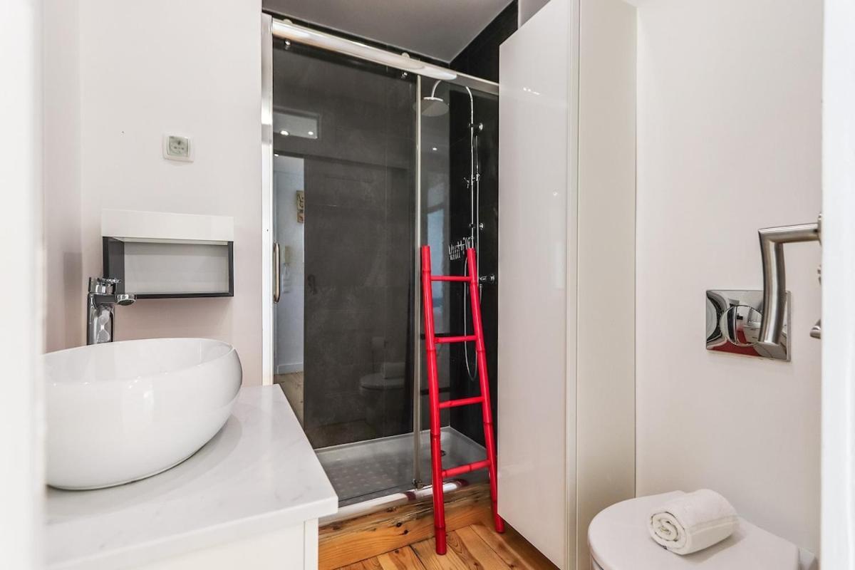 Campo De Ourique Modern Bright With Office * Lisboa