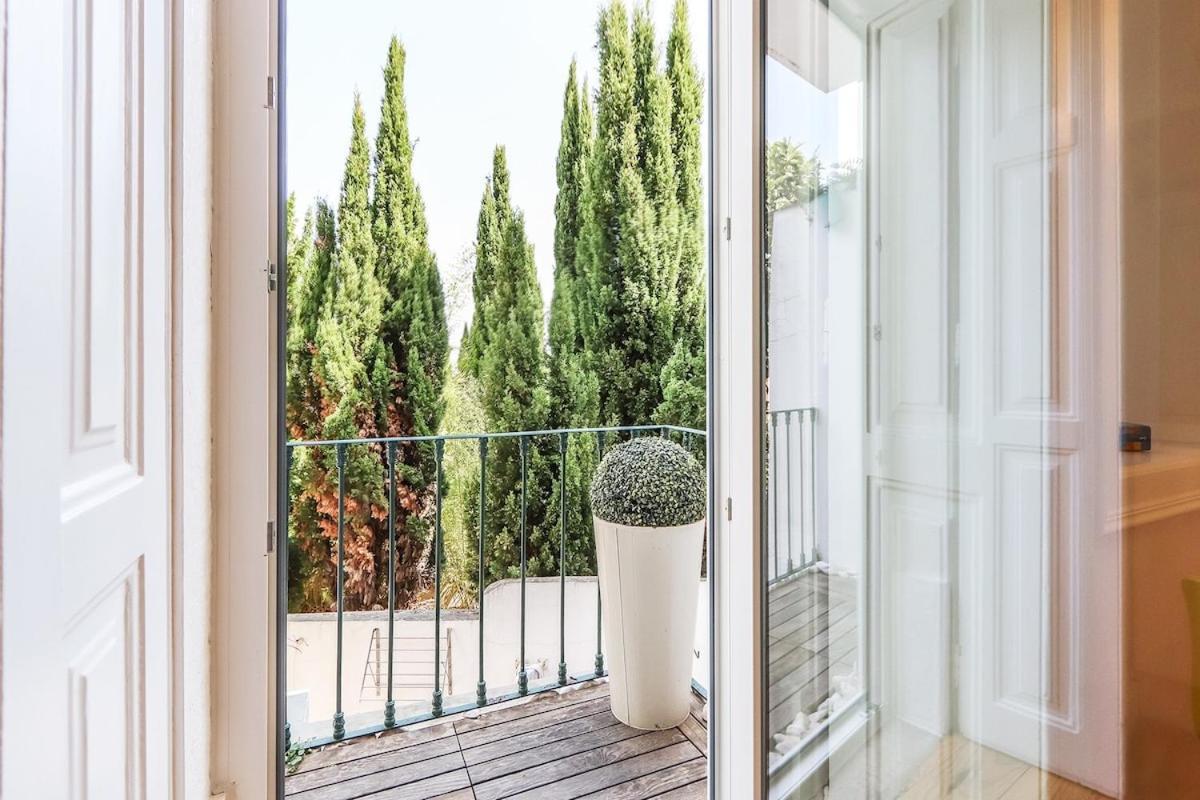 Apartamento Campo De Ourique Modern Bright With Office