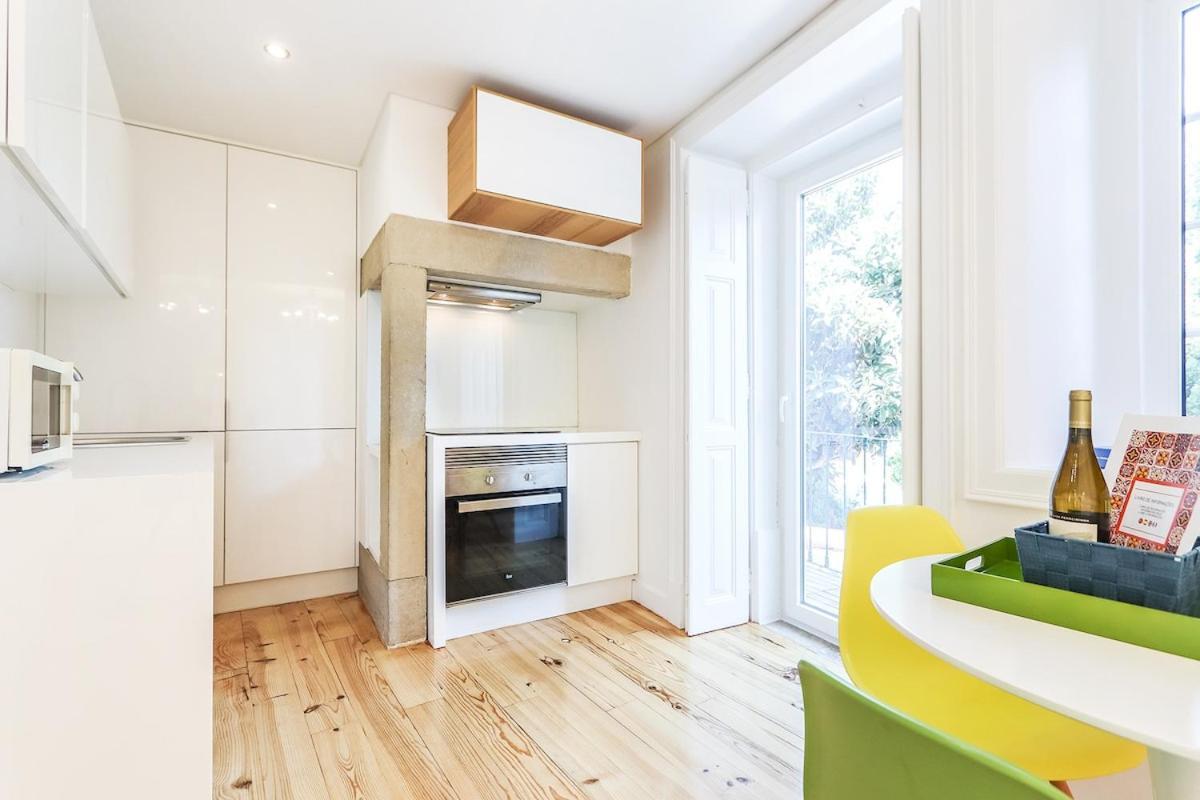 Campo De Ourique Modern Bright With Office Apartamento Lisboa
